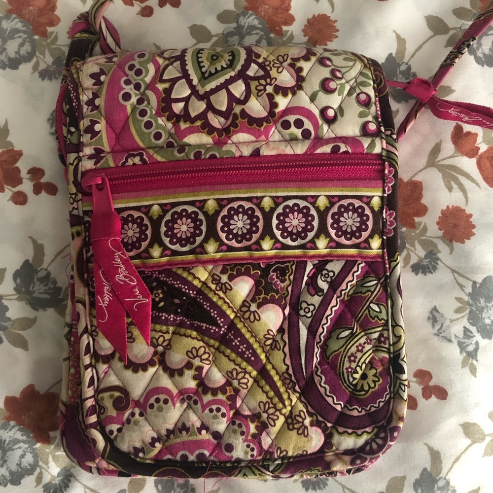 VERA BRADLEY Pink Crossbody!